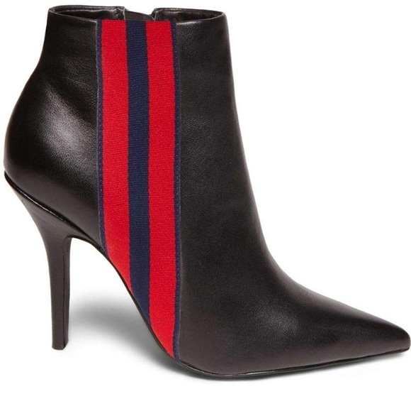 Sexy & Sporty Steve Madden Booties - Picture 4 of 8